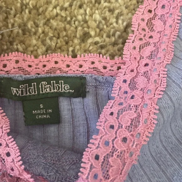 Wild Fable Lavender Top with Pink Lace - Picture 2 of 4